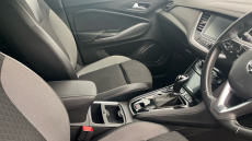 Vauxhall Grandland X 1.2 Turbo SRi Nav 5dr Auto Petrol Hatchback